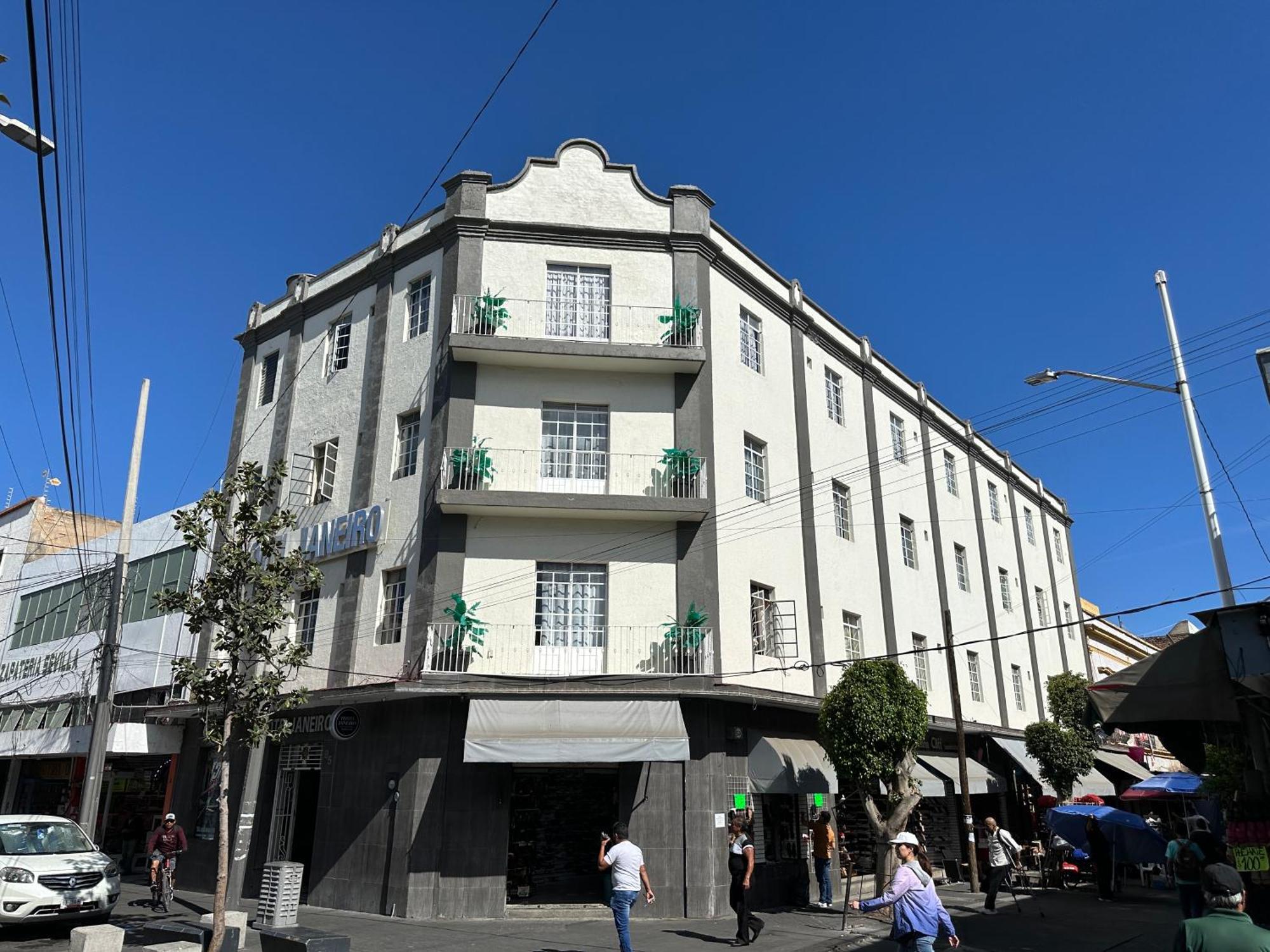 Hotel Janeiro Гуадалахара Екстериор снимка